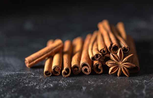 दालचीनी का धार्मिक और सांस्कृतिक महत्व भारत में