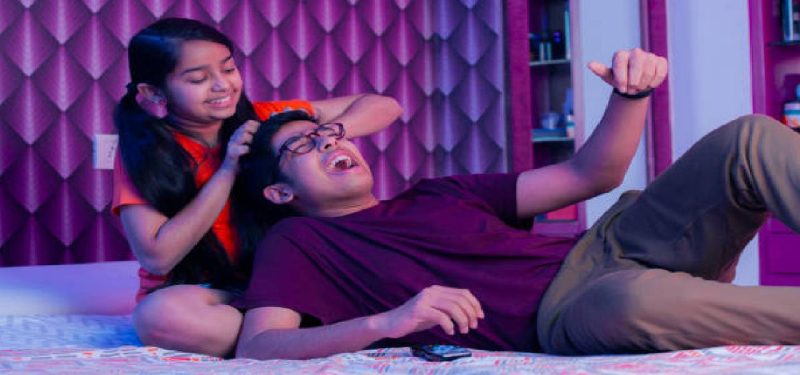 खून के रिश्ते बनाम कानूनी रिश्ते: हिंदी में चचेरे भाई की परिभाषा