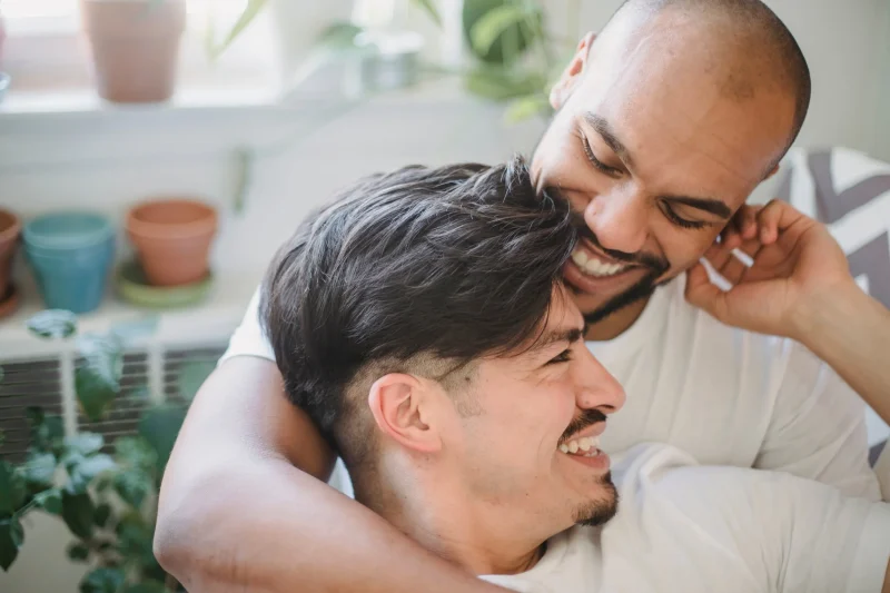 Cuddling: एक भावुक अभिव्यक्ति?