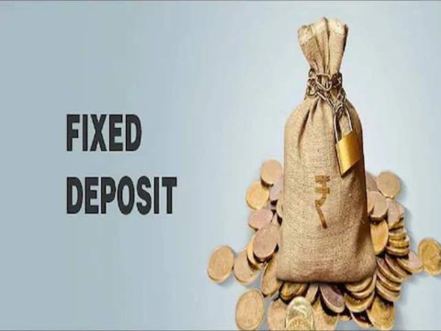 डिपोजिट करते समय ध्यान रखने योग्य बातें: सुरक्षा और नियम (Deposit Karte Samay Dhyan Rakhne Yogya Baten: Suraksha aur Niyam)