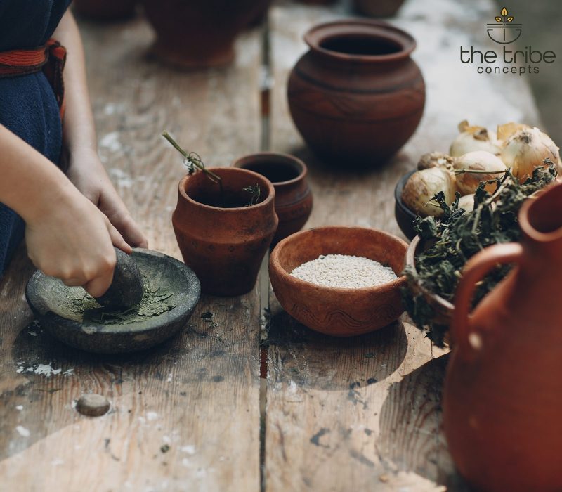 डिटॉक्स के विभिन्न तरीके: प्राकृतिक और आधुनिक उपाय (Detox ke vibhinn tareeke: Prakratik aur aadhunik upaay)  डिटॉक्सिफिकेशन के विभिन्न तरीकों की जांच करें, जिनमें आहार परिवर्तन, हर्बल सप्लीमेंट, जूस क्लीन और अन्य आधुनिक तकनीकें शामिल हैं। प्रत्येक विधि के फायदे और नुकसान का मूल्यांकन करें।