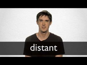 distant meaning in hindi 1