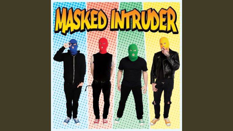 intruder meaning in hindi 3
