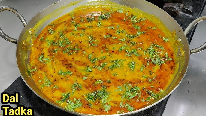 भारतीय व्यंजनों में दाल: उपयोग और महत्व (Bharatiya Vyanjanon mein Daal: Upyog aur Mahatva)