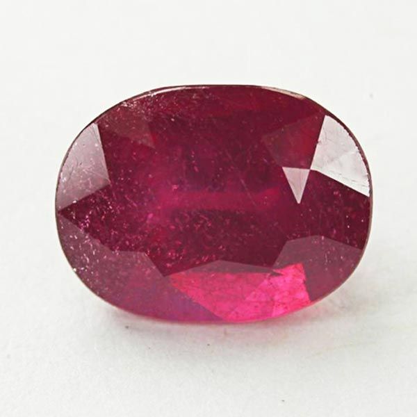 माणिक्य (Ruby) का हिंदी में अर्थ और परिचय